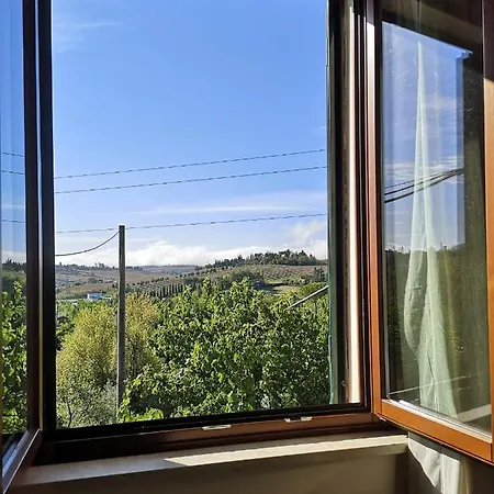 بيت ضيافة Le Castellacce